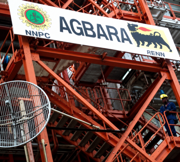 Delivery of 10" sch. 80 and 12" sch. 40 pipes at Agbara Platform